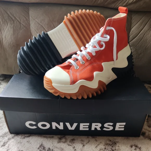 【⏰週末値下げ】23.5 CONVERSE RUN STAR MOTION HI Converse All Star Women Shoe Run Star Motion Platform High